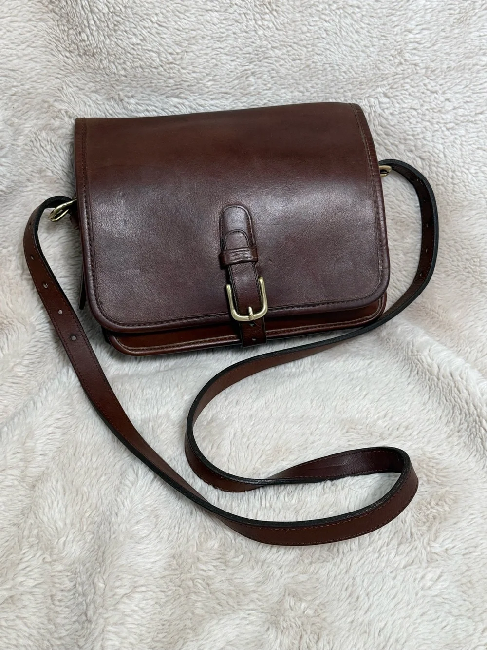 Coach Vintage 1980s NYC Mahogany Saddle Pouch Shoulder Leather Bag